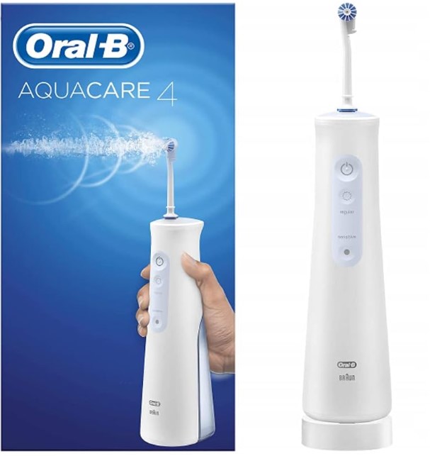 Oral b Aquacare 4